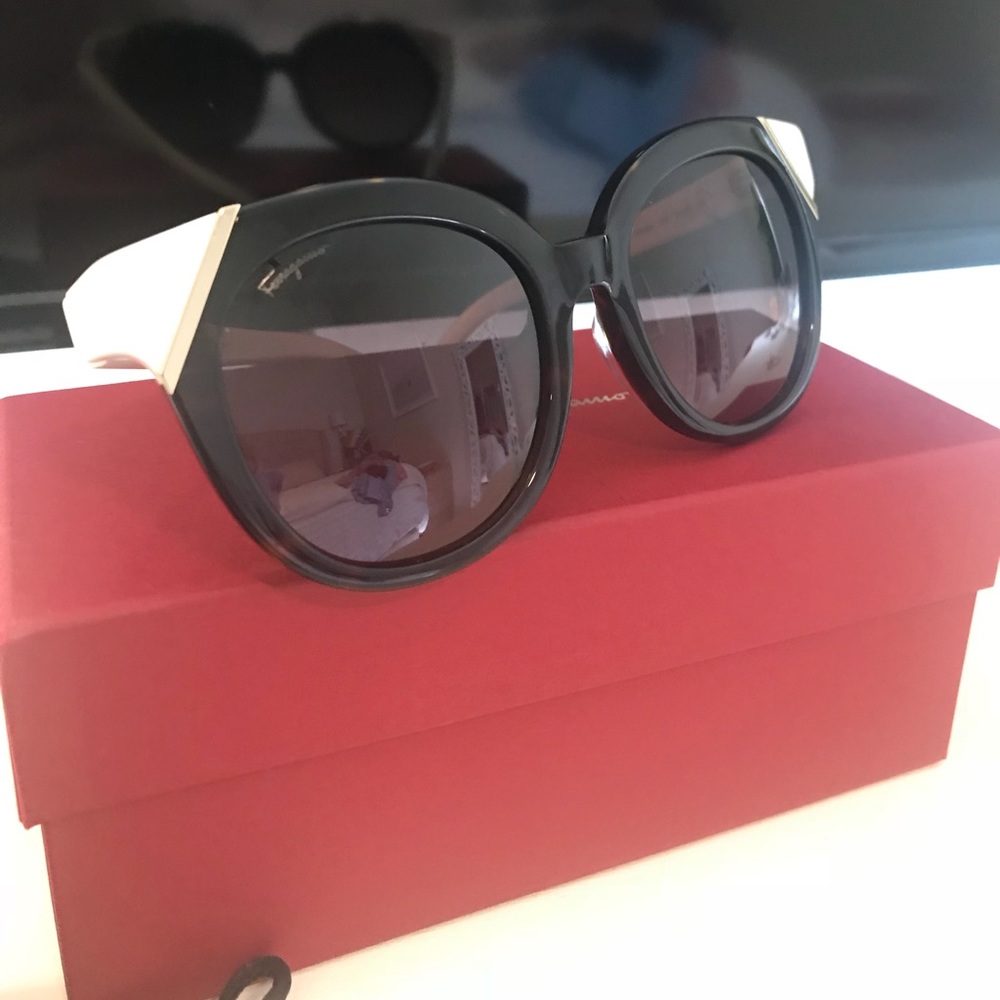 Salvatore Ferragamo Sunglasses
